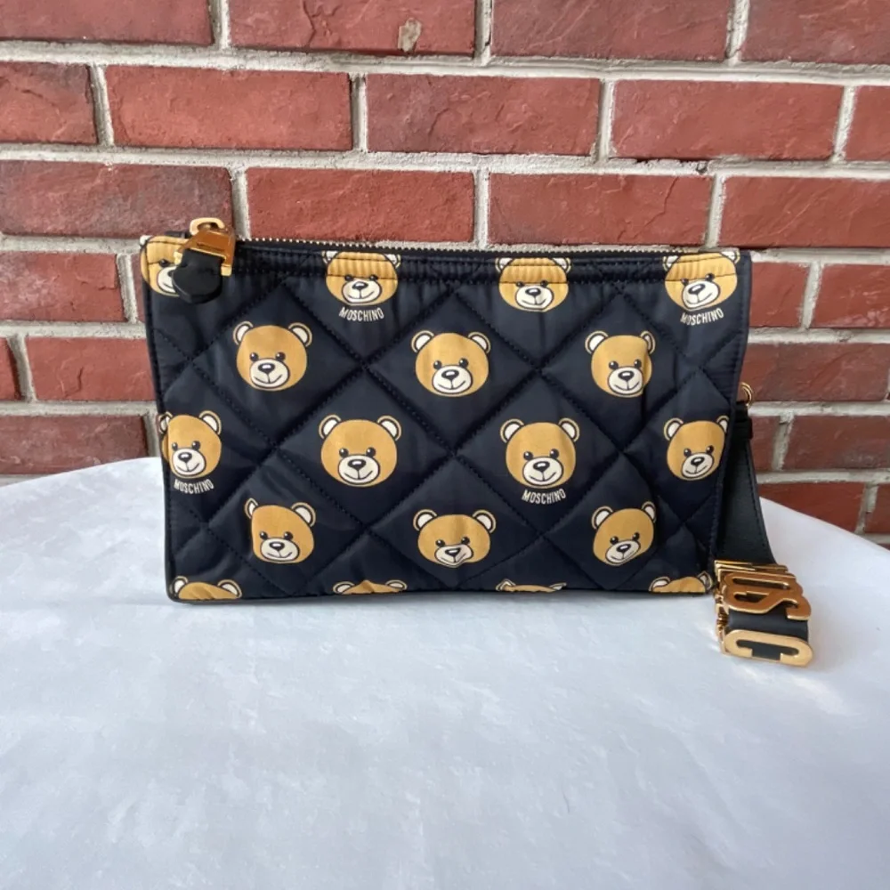 •Moschino “Ready 2 Bear”Teddy Bear Quilted Wristlet Clutch Cosmetic Bag